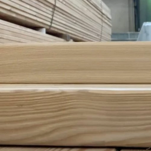 Доска террасная лиственница гладкая 34*90*4000, сорт АВС (0,36м2)